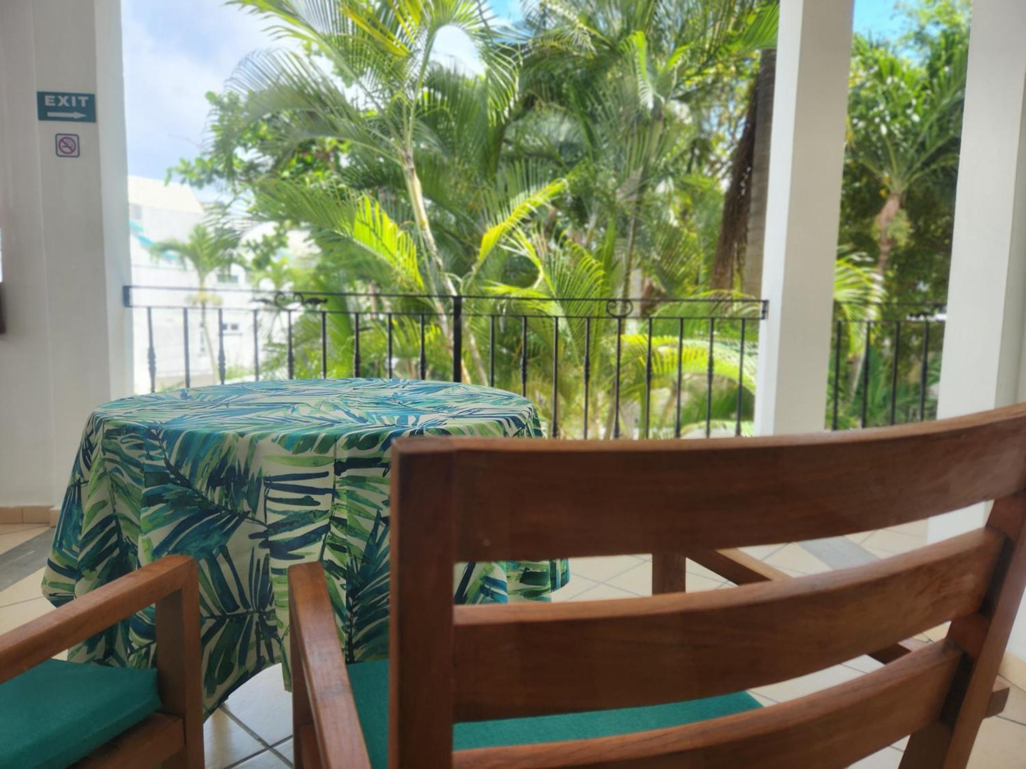 La Perla Holiday Apartments Pereybere Beach Exterior photo